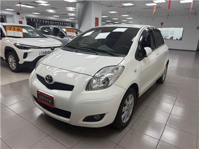 YARIS 1.5