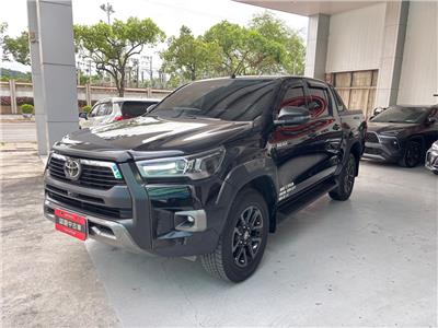 HILUX 2.8