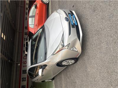 PRIUS 1.8