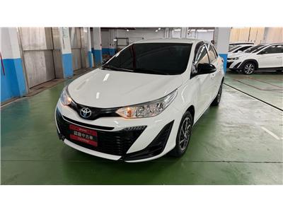 YARIS 1.5E