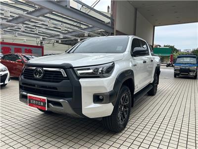 HILUX 2.8