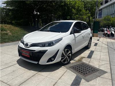 YARIS 1.5
