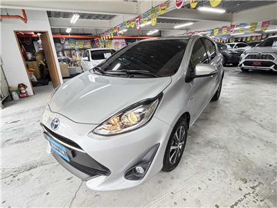PRIUS C 1.5