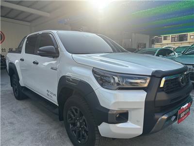 HILUX 2.8