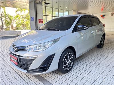 YARIS 1.5