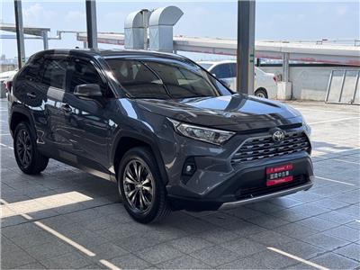 RAV4 2.0
