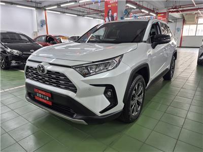 RAV4 2.0