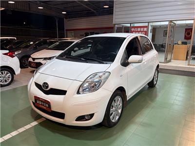 YARIS 1.5