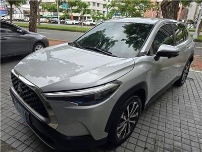 CROSS 1.8 HV