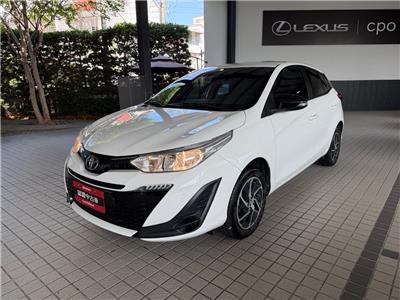 YARIS 1.5