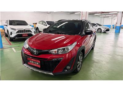 YARIS 1.5S