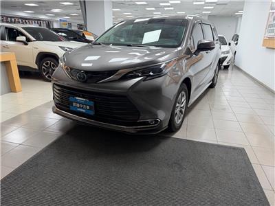 SIENNA 2.5HV