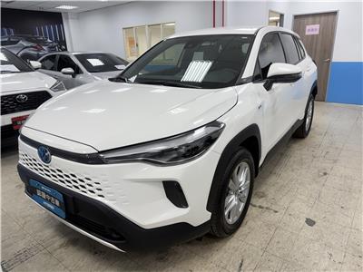 CROSS 1.8 HV