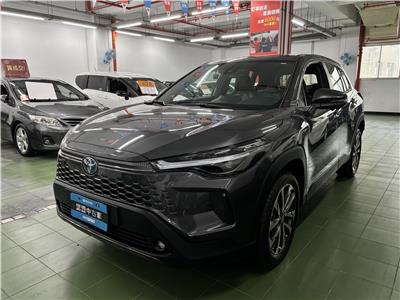 CROSS 1.8 HV